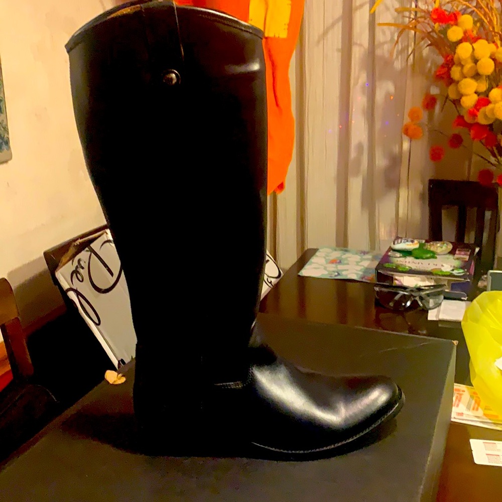 new Frye Boots.  My calf is 17 in & too big.